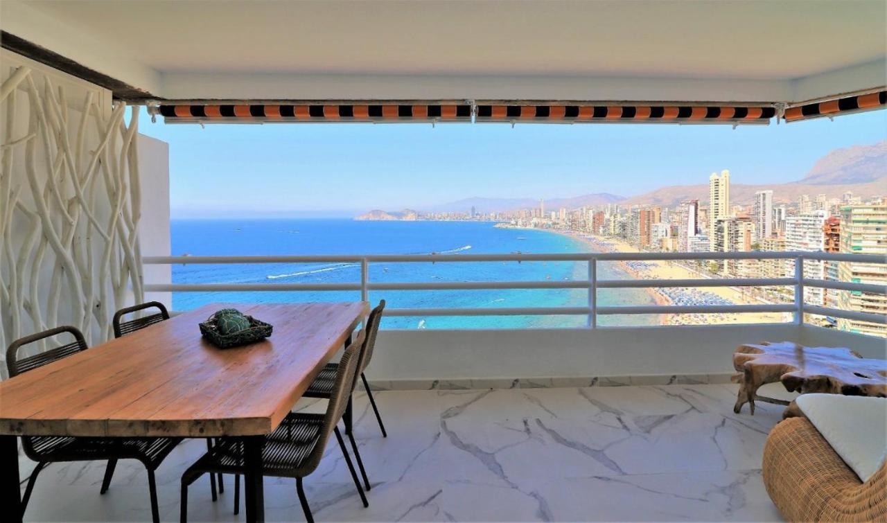 Luxurious 2-Bedroom Apt With Stunning Views, 1St Line On Levante Beach, Benidorm Kültér fotó