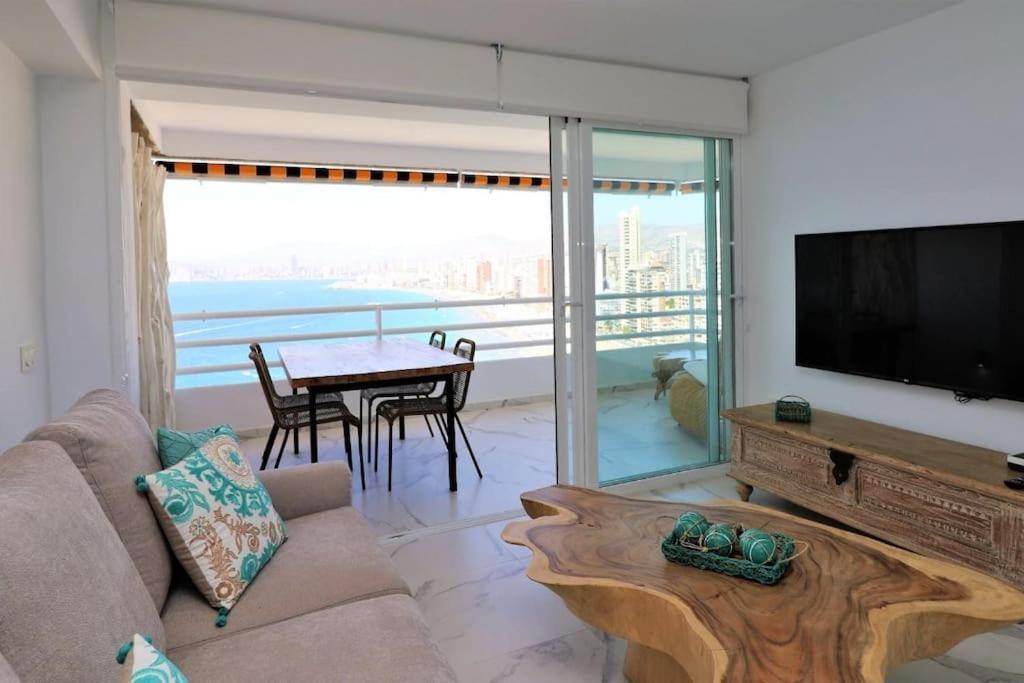 Luxurious 2-Bedroom Apt With Stunning Views, 1St Line On Levante Beach, Benidorm Kültér fotó