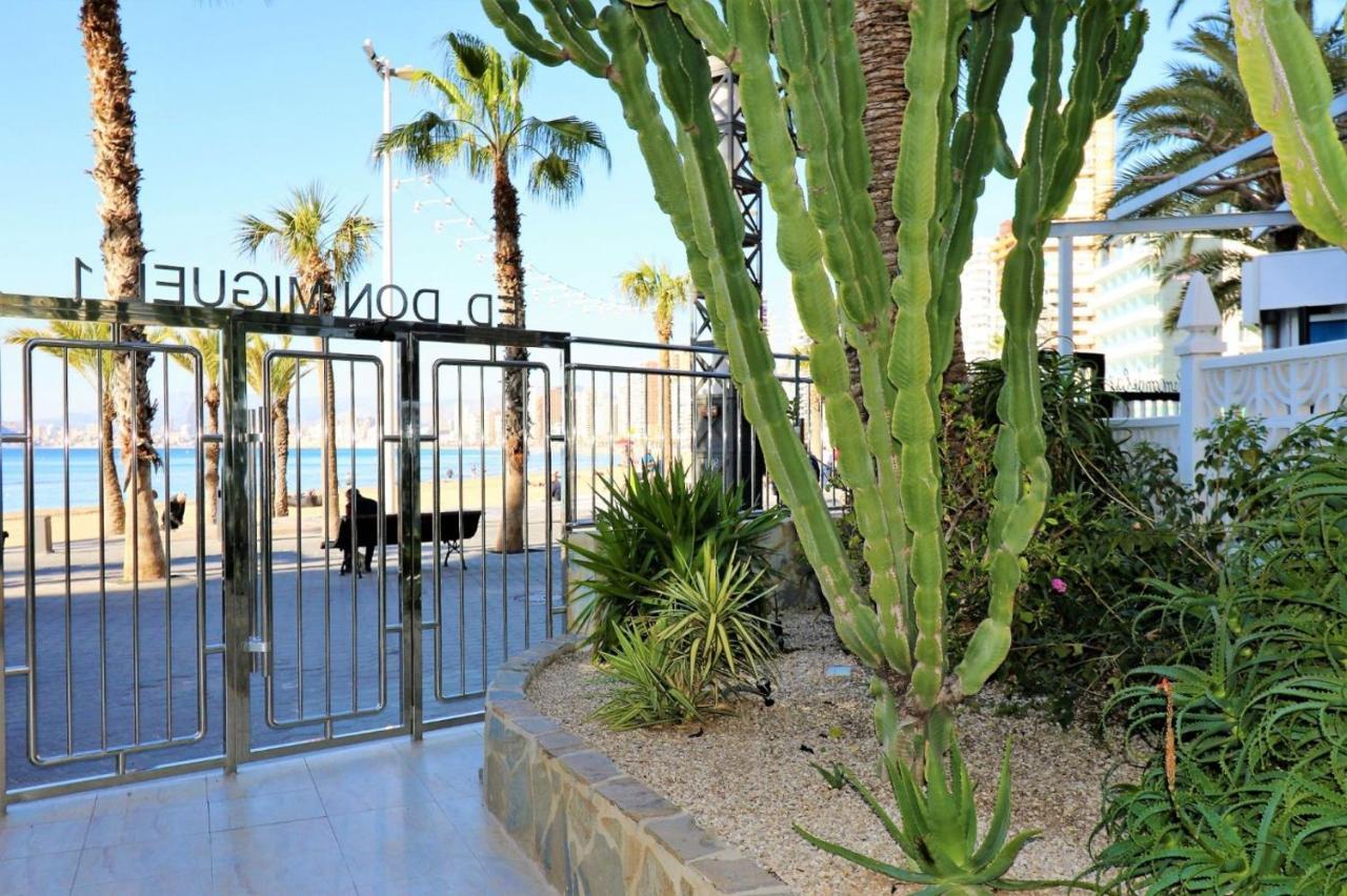 Luxurious 2-Bedroom Apt With Stunning Views, 1St Line On Levante Beach, Benidorm Kültér fotó