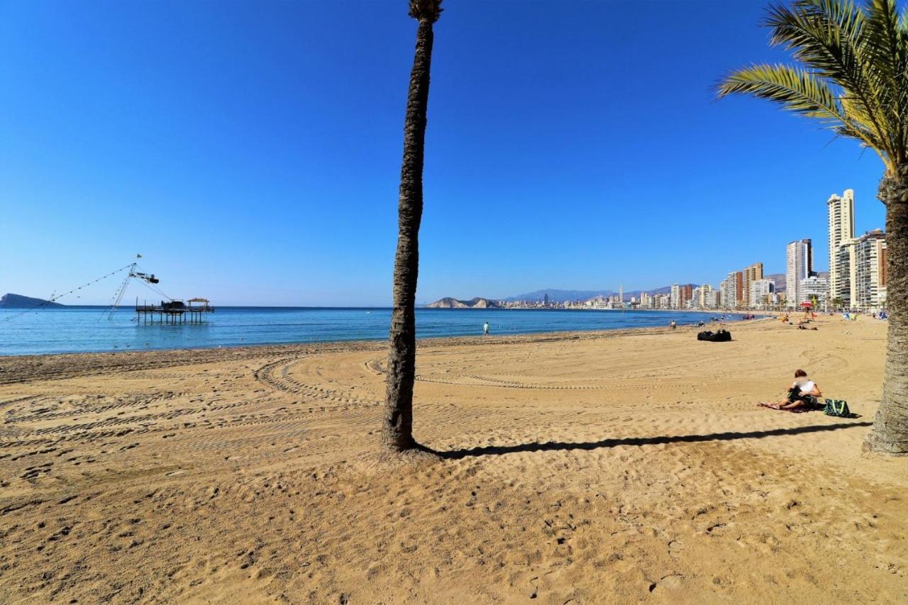 Luxurious 2-Bedroom Apt With Stunning Views, 1St Line On Levante Beach, Benidorm Kültér fotó
